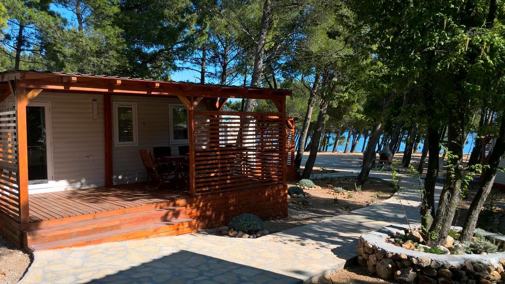 Mobile Home Navis Starigrad Paklenica Dış mekan fotoğraf